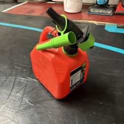 Scepter FR1G253 Smart Control Gas Can, 2 Gallon