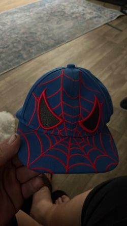 Spider-Man hat
