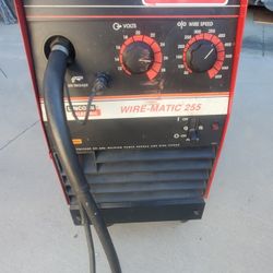 Lincoln Wire-Matic 255 Mig Welder