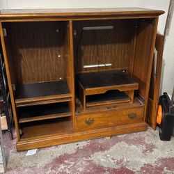Solid Oak Tv Stand/cabinet 