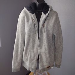 Quicksilver xl hooded gray zipper fleece lined jacket
100% polyester 

