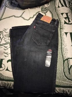 New No Tags Levi's Mens Jeans Size 30*32.. $35 OBO