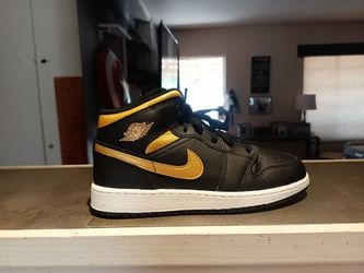 6Y/7.5W Nike