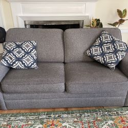 Pull Out Couch