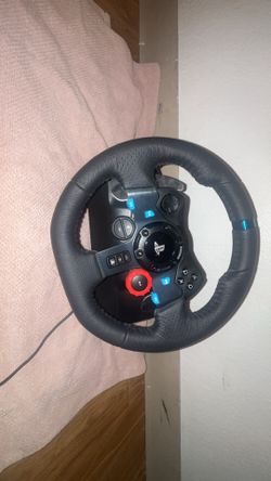 Logitech G29 Driving Force Racing Wheel and Pedals