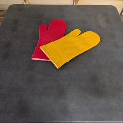Silicone Oven Mitts