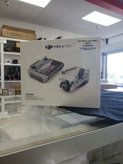 Dji Mini 4 Pro Fly More Combo Plus w/ RC 2 Controller