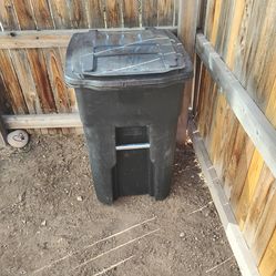 48 gallon trash can