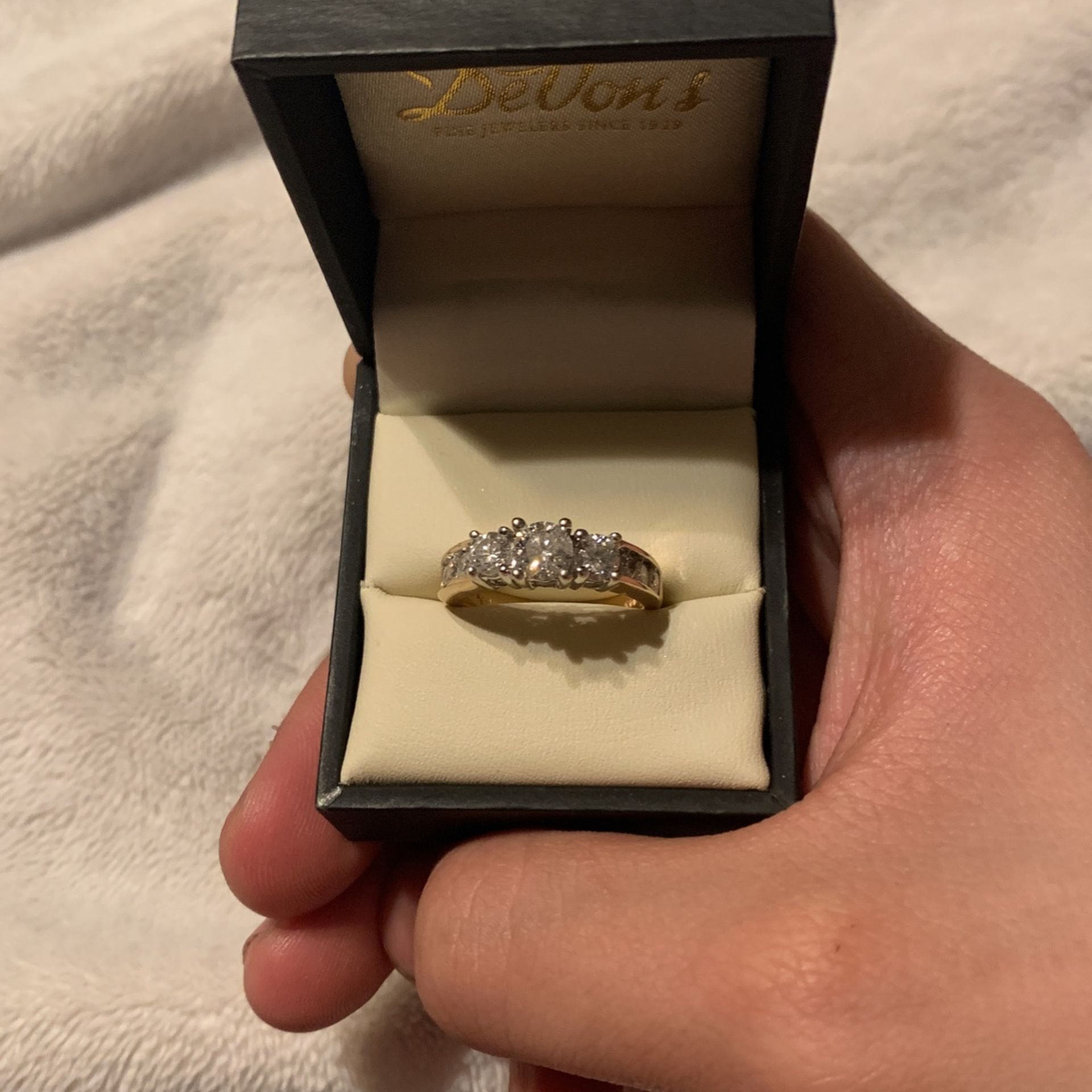 14k Diamond Wedding Ring
