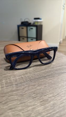 Meta Ray-Ban (Gen 2), Wayfarer Large, Shiny Cosmic Blue