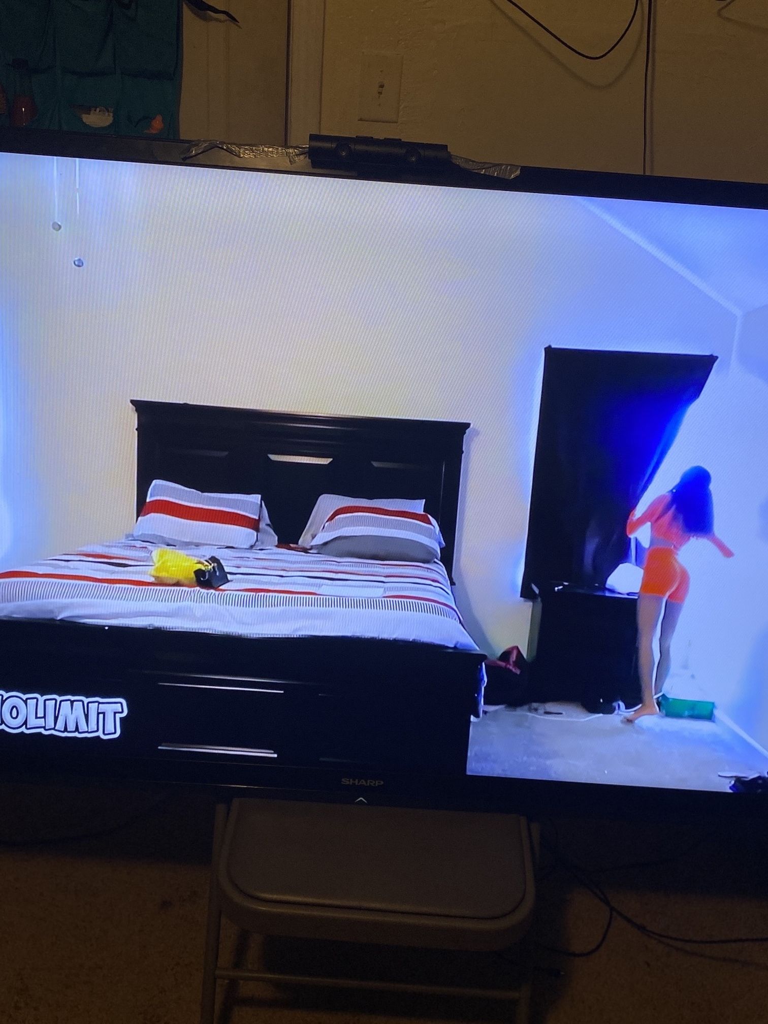 65inch Aquos Quattron 3D Tv For Sale