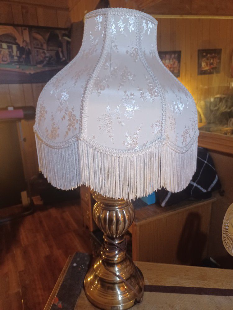 Victorian Cream Scalloped Fringe Lamp Shade And Brass Base