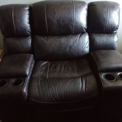Armchair/loveseat