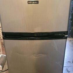 Mini Refrigerator