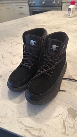 Men's Sorel Boots SIZE 7 MINT CONDITION