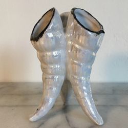 Triple Horn Shape Vase