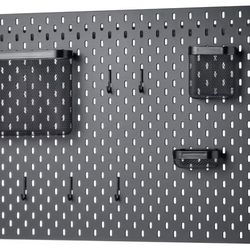 Pegboard organizer and accessories