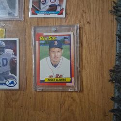 Makes A Lot Of Collectible Cards Mostly Baseball And Football Vintage Vintage From The 50s And Two Bonuses