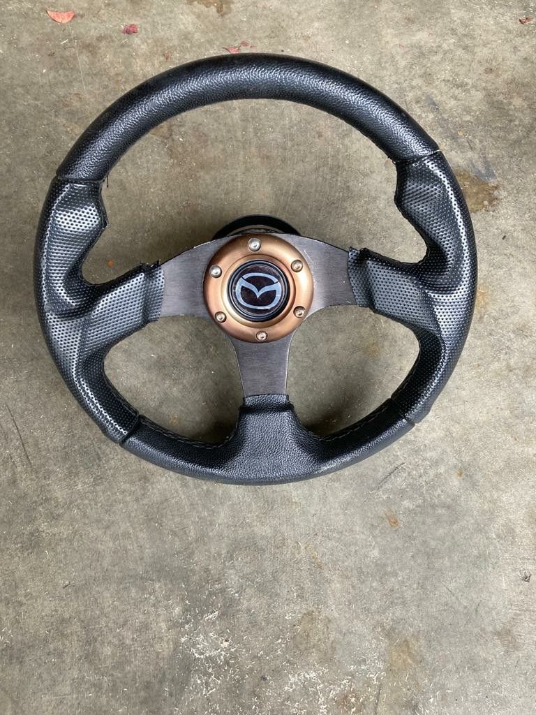 Quick release steering: Moving Sale