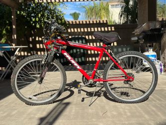 Red Huffy Tech Trauma 18-Speed Mountain Bike – Ready to Ride