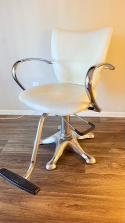 Stylist Chair
