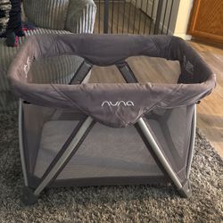 Nuna Playpen