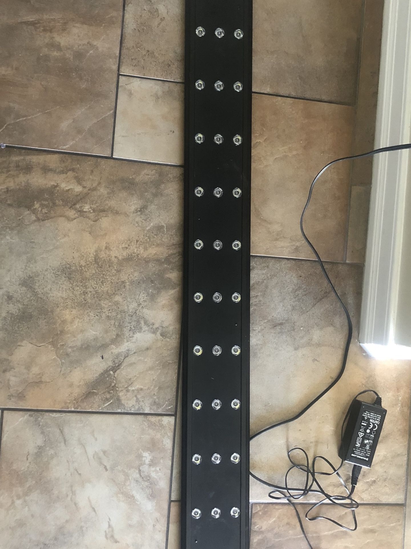 MarineLand Advanced LED Strip Light 48” Built In Timer ML90619-01L39 Salt & Sweet Water Works Great!