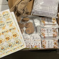 Thank You Cards And Favors