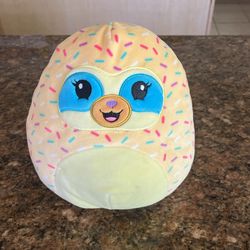 Buzz The Sloth Sprinkle Squishmallow