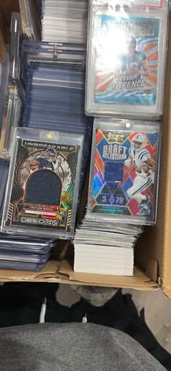 BIG SPORTS CARD LOT