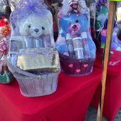 Valentines Day Gift Basket 