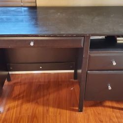 Desk With Drawers