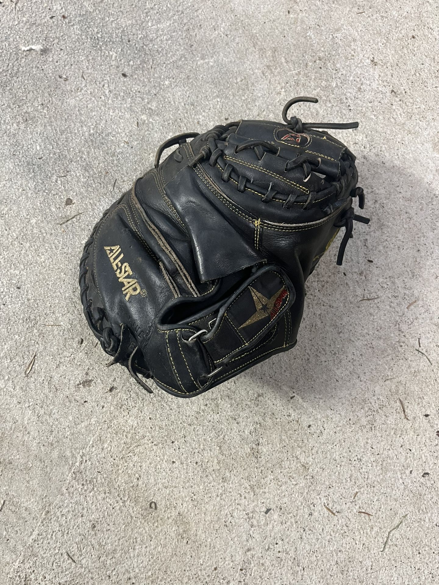 All Star Pro Elite Catchers Mitt 33.5