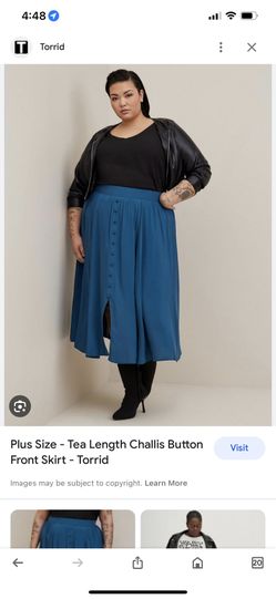 Brand New Beautiful Torrid Skirt!!!