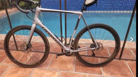 Cannondale Synapse 61Wow!! Every Bell And Whistle Di2Zipp302Carbon Wheels!!