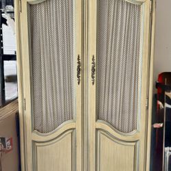 Fine White Furniture Co Bedroom Set, Antique