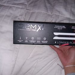 Gem XL Straightener