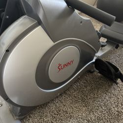 Rowing Machine 