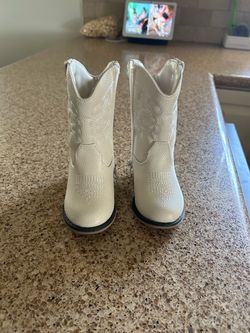 Kids boots