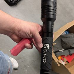 Scipio Flashlight