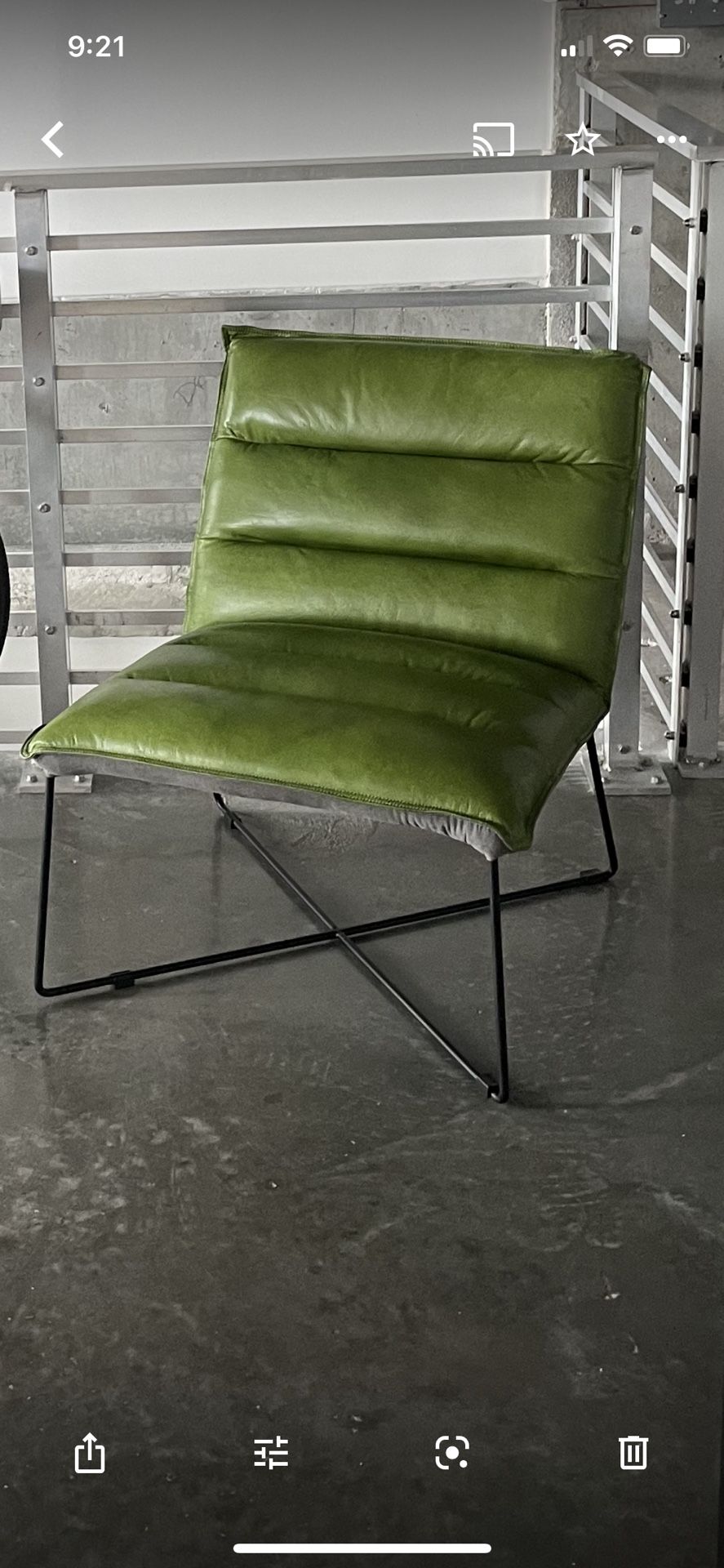 Green Leather Chair for Sale in Miami, FL OfferUp