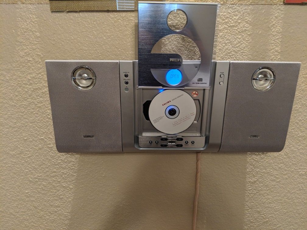 Philips MC235/37 Wall Mount-able Stereo CD Player with detachable speakers, Sliding CD Door