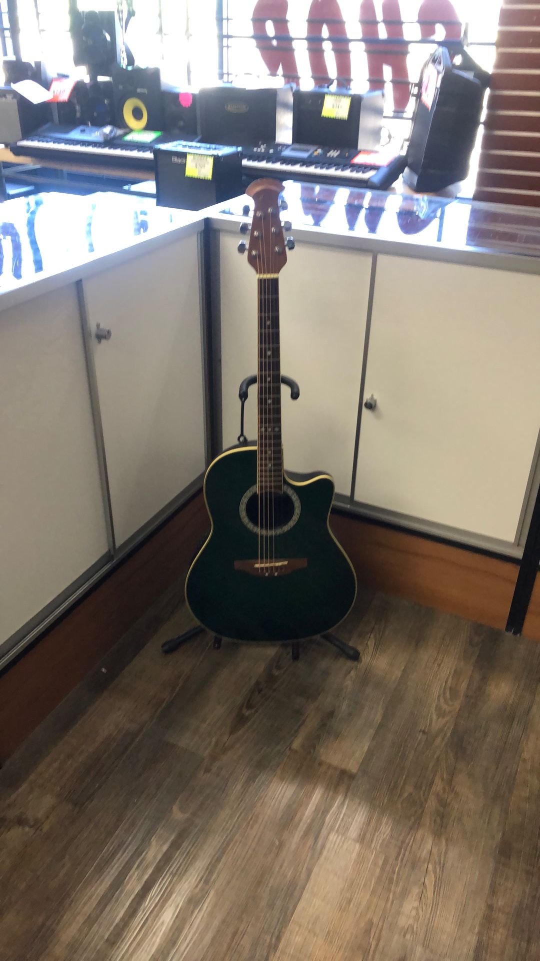 96091 Ovation Cco57 Electric Acoustic Green Body 6-string Guitar 588835