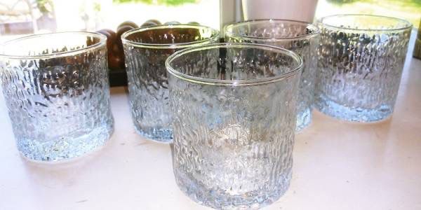 Set of 5 Short Cocktail Glasses - Beautiful Beveled Pattern - Barware