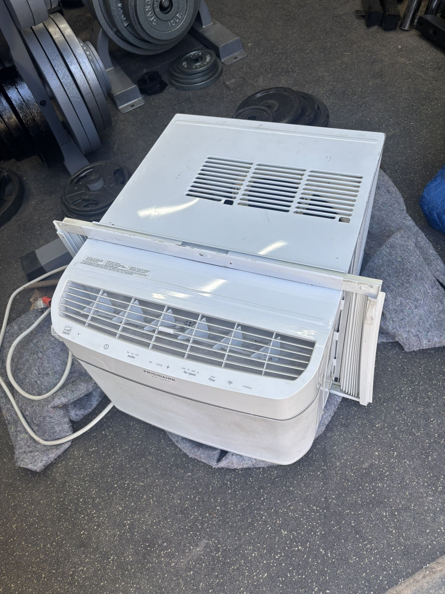 AC Air Conditioning 