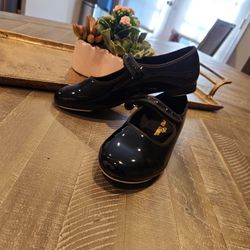 Girls Tap Shoes Size 4