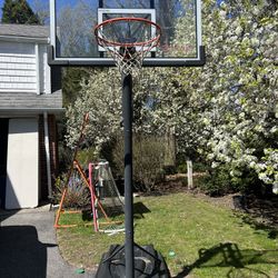 Basketball Hoop 