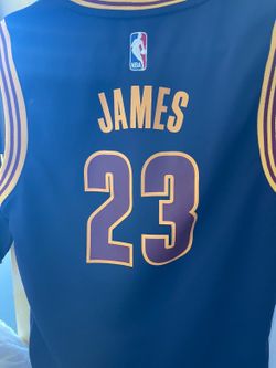 LeBron James Cavs Jersey size boys Medium