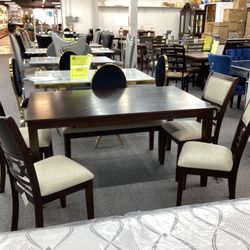6 Pc Dinning Set $599.99