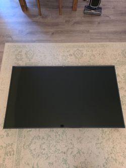 LG TV 65 Inch & Wall Mount